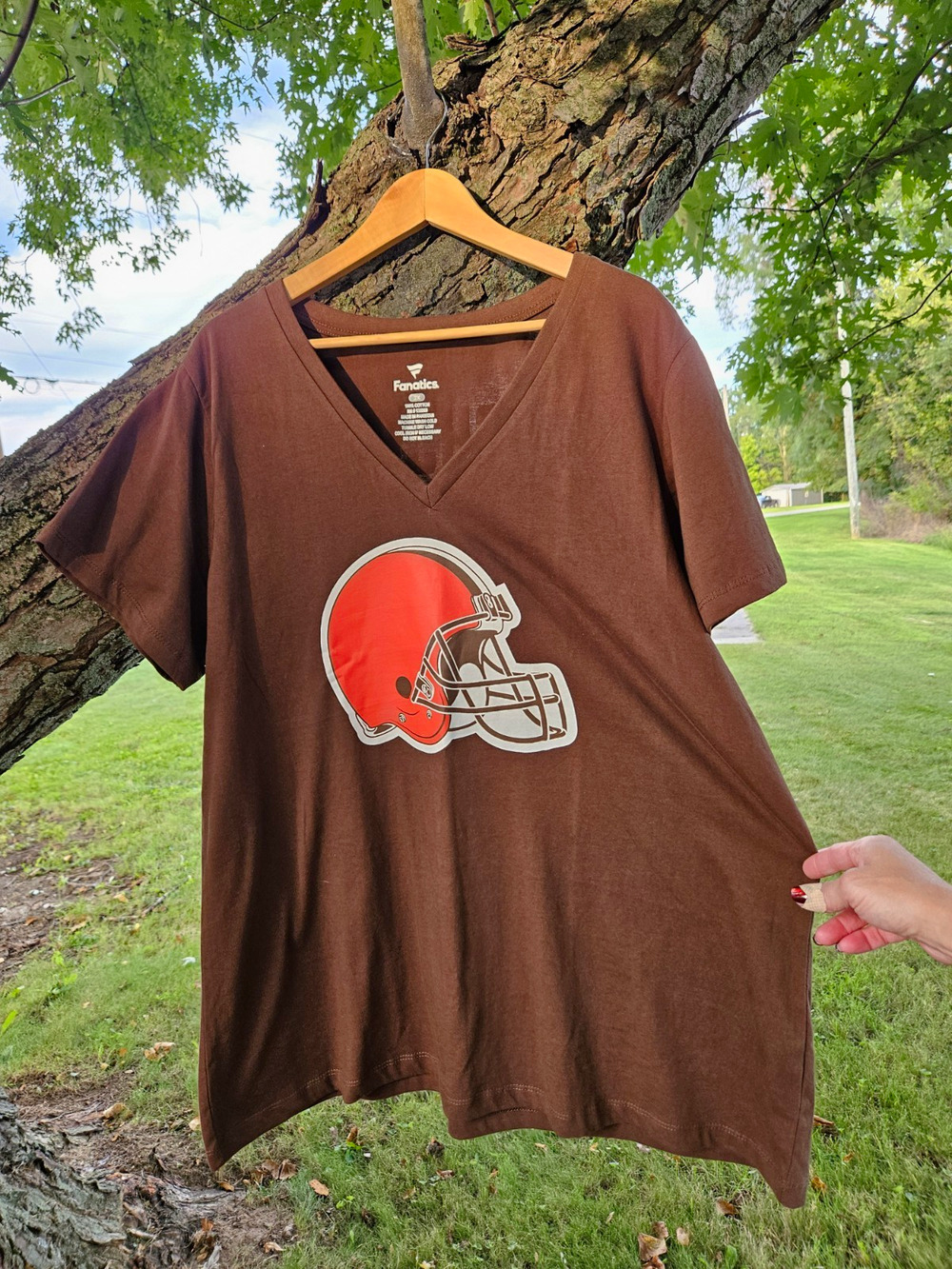 Fanatics Cleveland Browns Nick Chubb #24 NFL Women’s 2XL Brown V-Neck Shirt